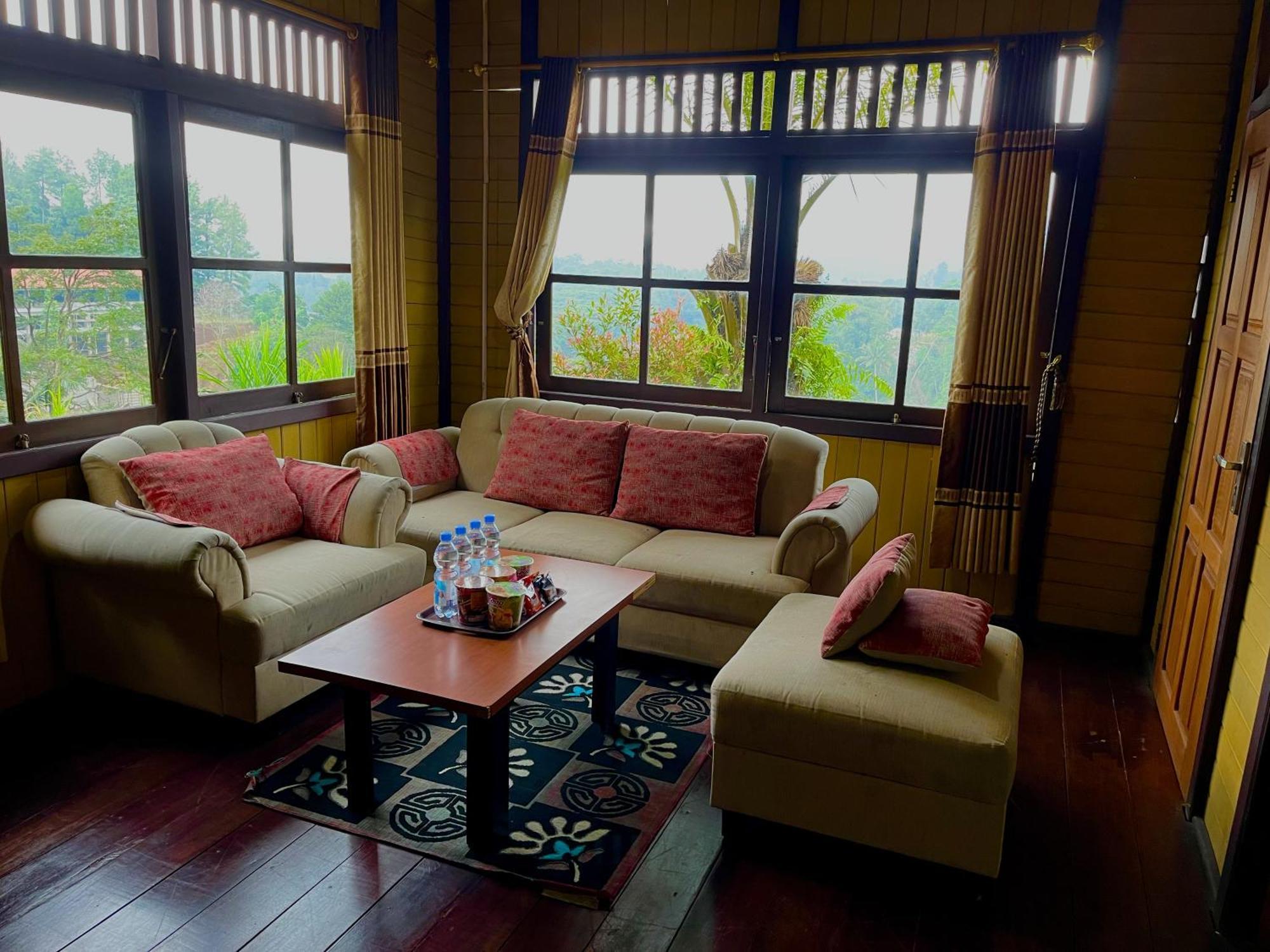 Jcc Villas, Puncak Cipayung  Eksteriør billede